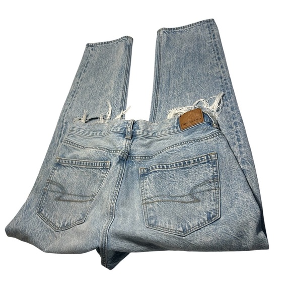 American Eagle Busted Knee High Waist Straight Leg Ankle Jeans Sz 6 - Picture 15 of 16